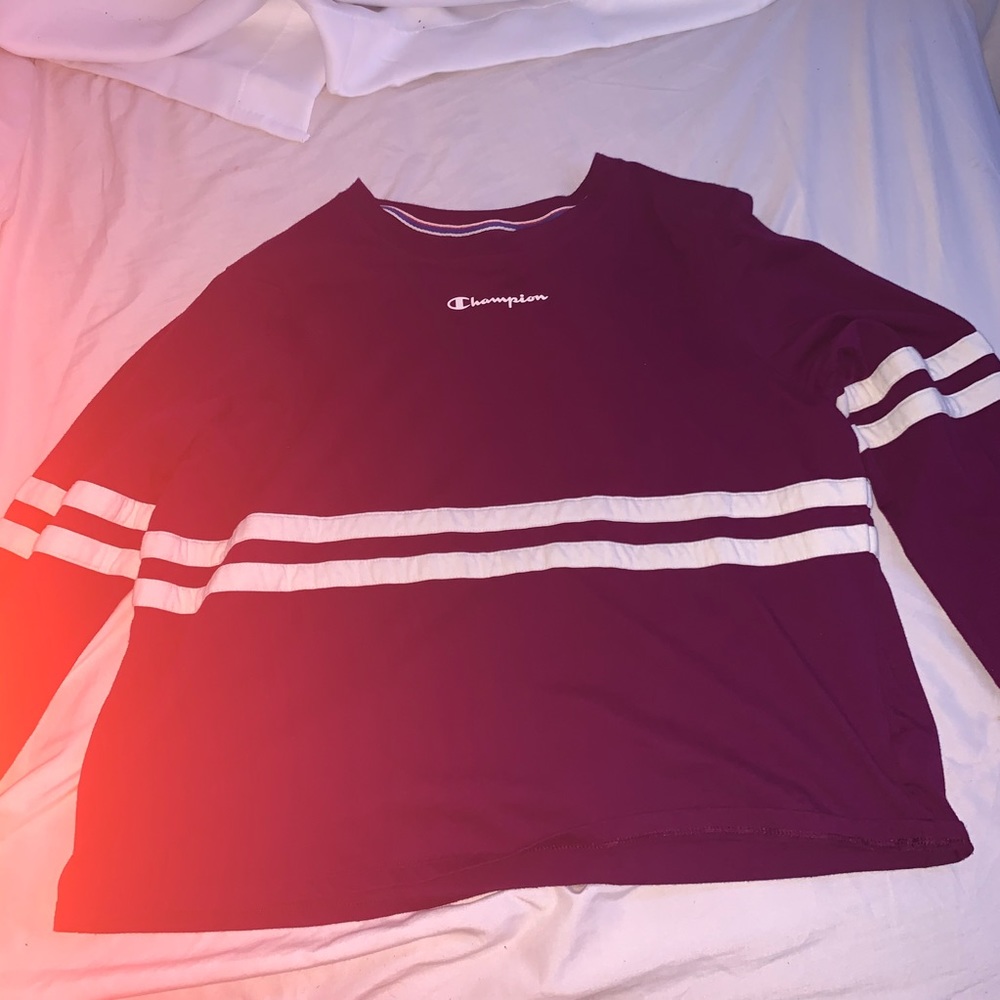 Purple comfortable Champion longe sleeve shirt